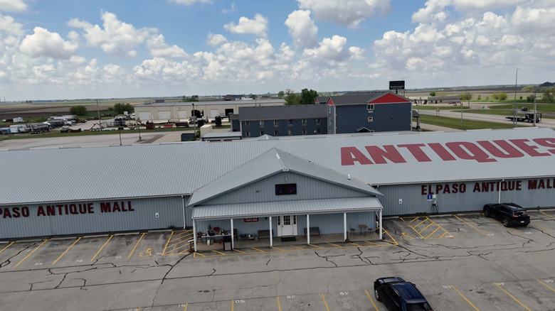 Aerial view of El Paso Antique Shop