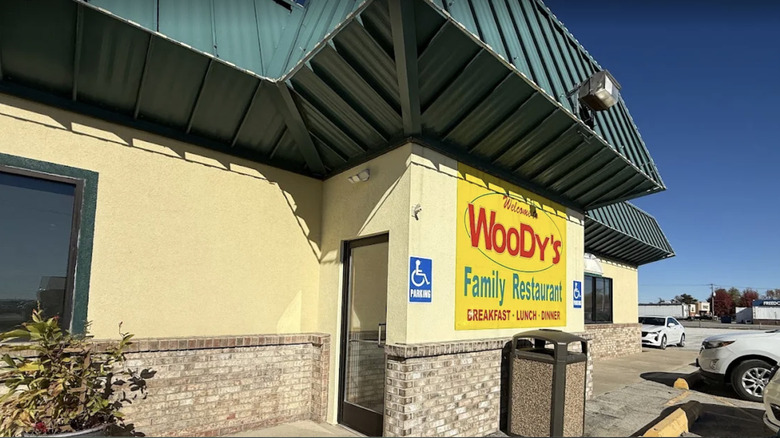 Exterior of Woody's Family Restaurant