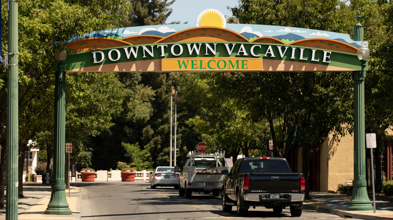 Traffic passes under Downtown Vacaville sign