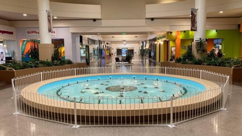 The wishing-well fountain in Capitola Mall in Santa Cruz County