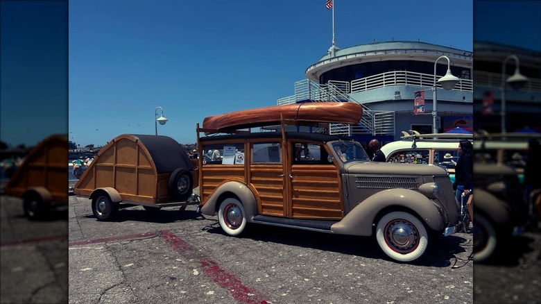Vintage car on the Santa Cruz Wharf