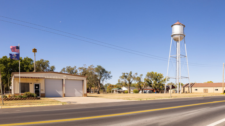 small building and water tower in Haven, Kansas