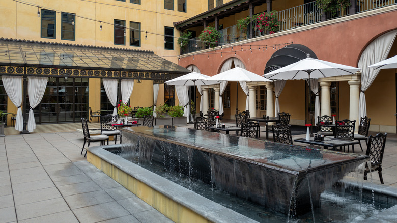 The courtyard at Hotel Valencia in San Jose, California