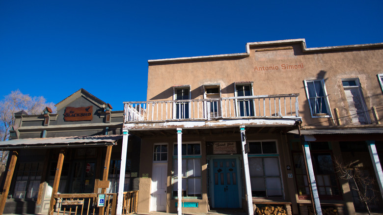 A line of western storefronts in Cerrillos, New Mexico