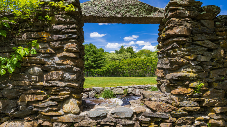 Stone ruins in Oliver Mill Park
