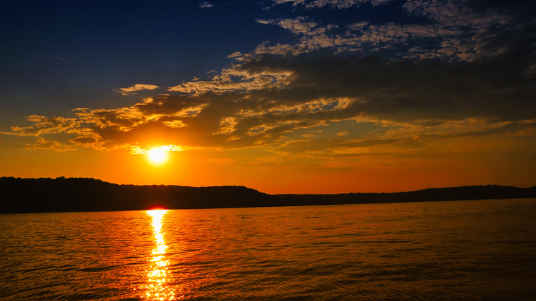 A beautiful sunset at Brookville Lake in Indiana