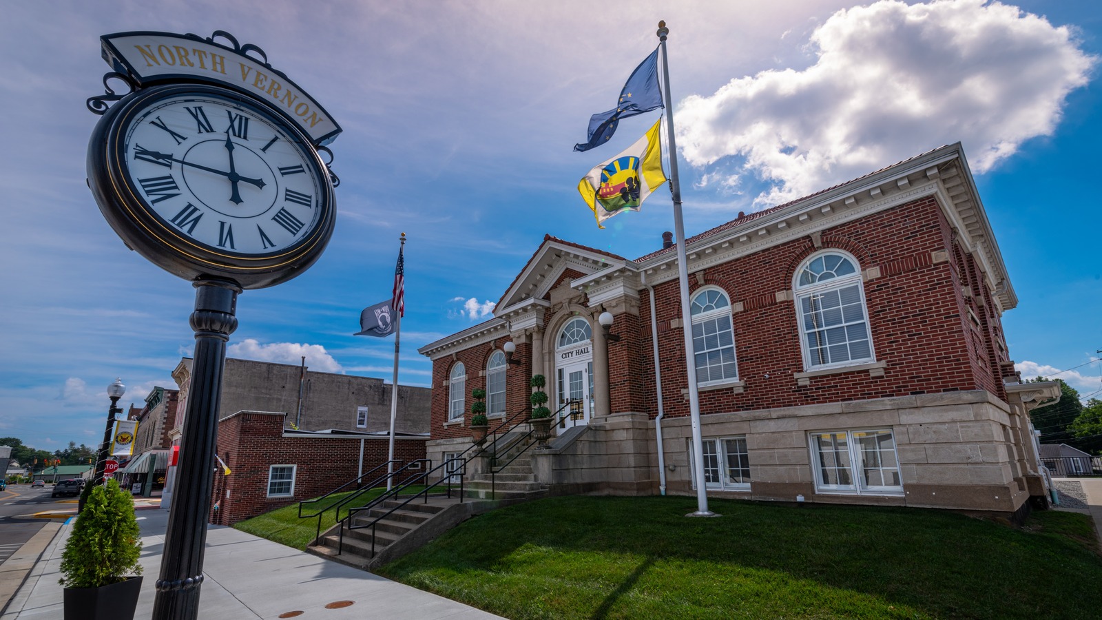 Situated Between Indy And Louisville Is A Midwest City With Natural Beauty,  Camping, And Rural Charm