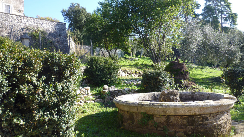 fountain in park in Sezze, Italy