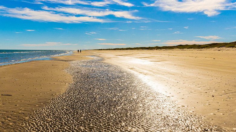 Malaquite Beach at low tide