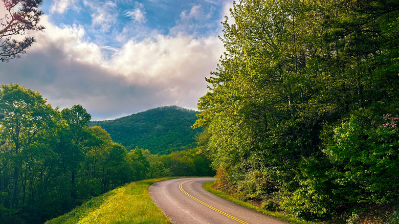 The scenic Blue Ridge Parkway