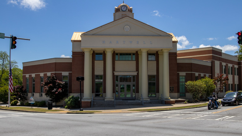 Hartwell city hall on a sunny day