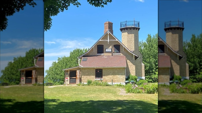 Chambers Island Lighthouse on a sunny day