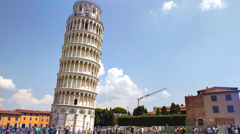 Tourist crowds near Leaning Tower of Pisa
