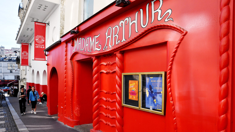 Red-painted exterior of Madame Arthur in Paris, France