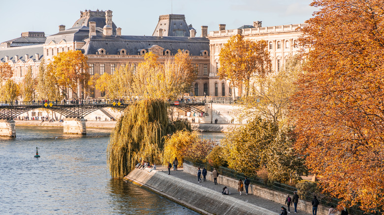 the Ile Saint-Louis on the Seine River in Paris