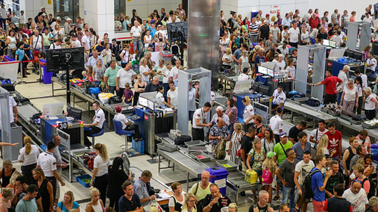 Crowds in airport security
