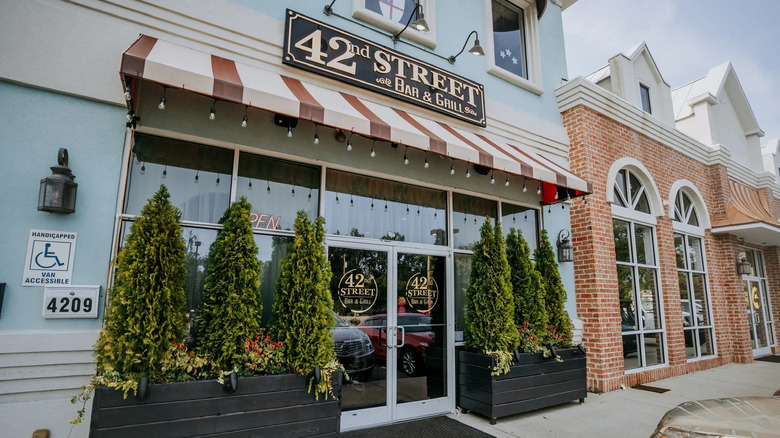 The exterior of 42nd Street Bar and Grill