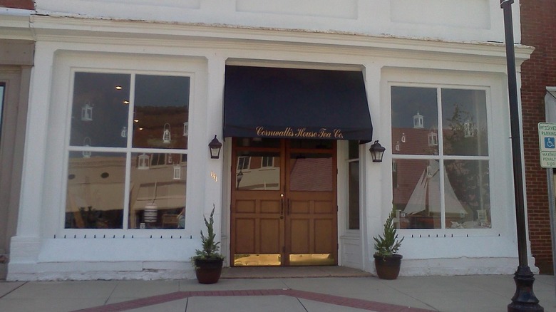 exterior of Cornwallis House Tea Co.