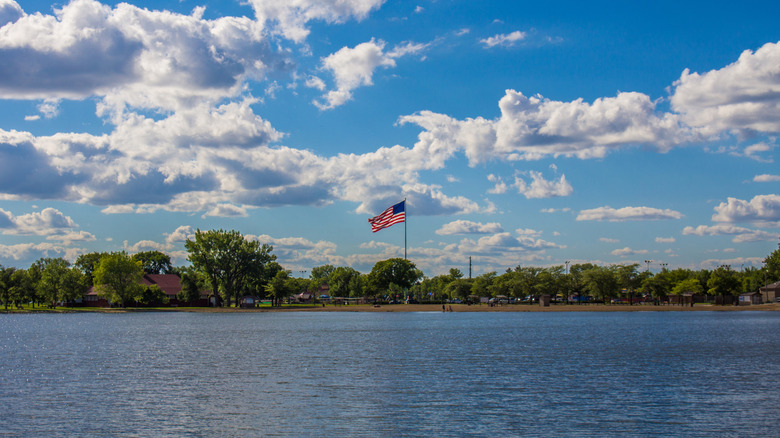 lake and clouds at Wylie park near Wylie campsite