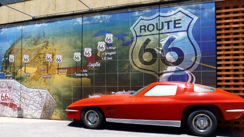 Route 66 mural in Joplin, Missouri