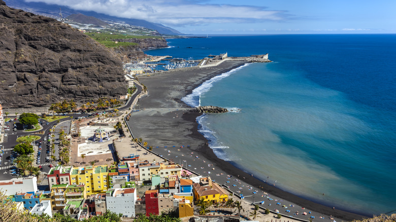 Playa del Puerto de Tazacorte, La Palma, Spain