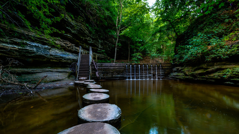 Water flowing through Matthiessen State Park in Illinois