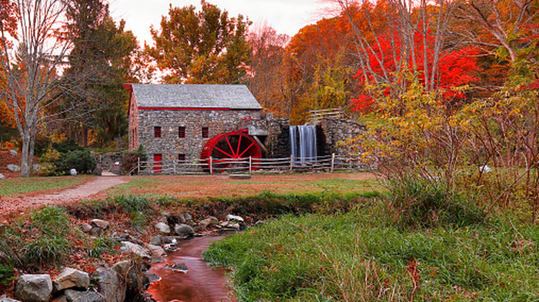 Historic Wayside Inn and Grist mill during the fall