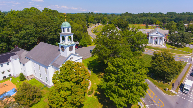 Church in Sudbury town center surrounded by trees