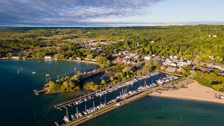 An aerial view of Suttons Bay, Michigan