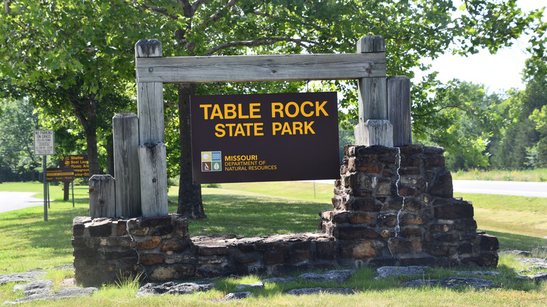 Entrance signage at Table Rock State Park, Branson, Missouri