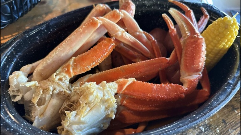 Snow crab pot at Harpoon Harry's Crab House