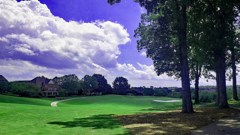 A rolling fairway at Tanasi Golf Club