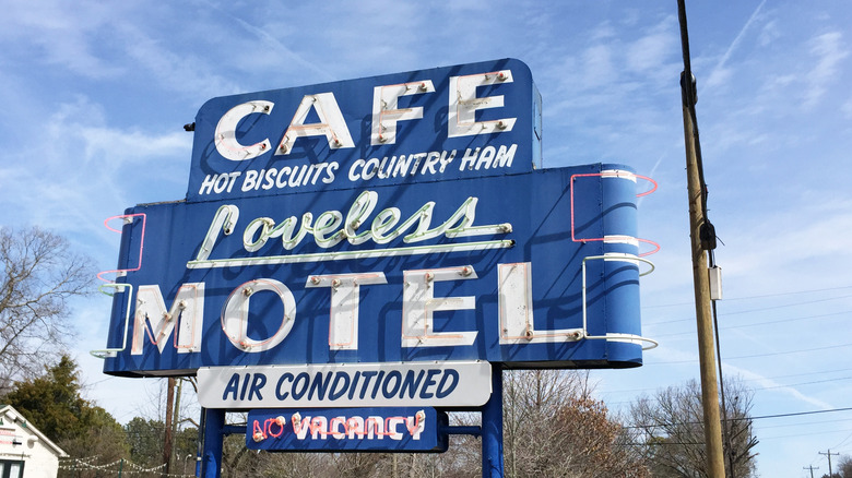 Neon cafe motel hot biscuits country ham Loveless sign