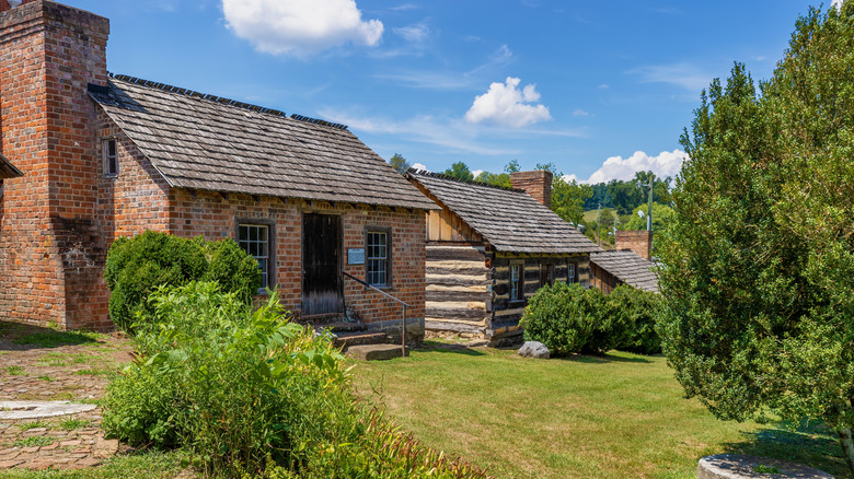 Old historical buildings behind the Deery Inn downtown Blountville.