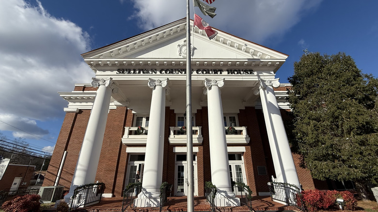 Historic Sullivan County courthouse in Blountville, Tennessee