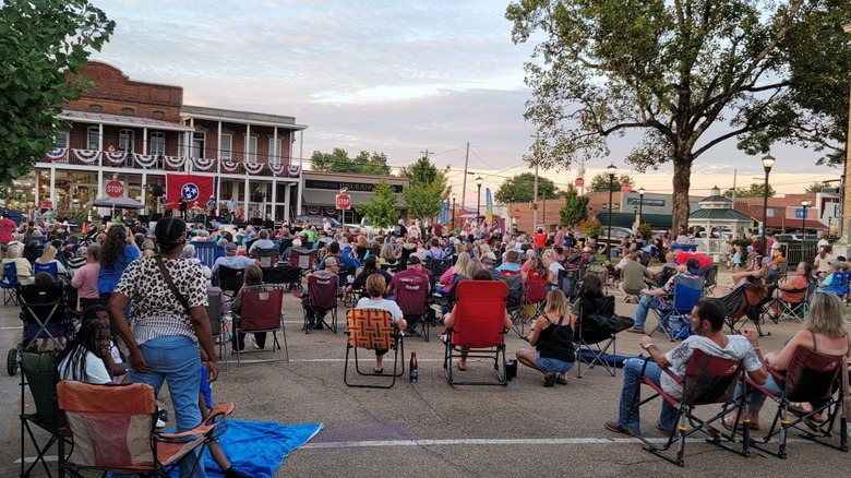 People listening to music in Somerville Square