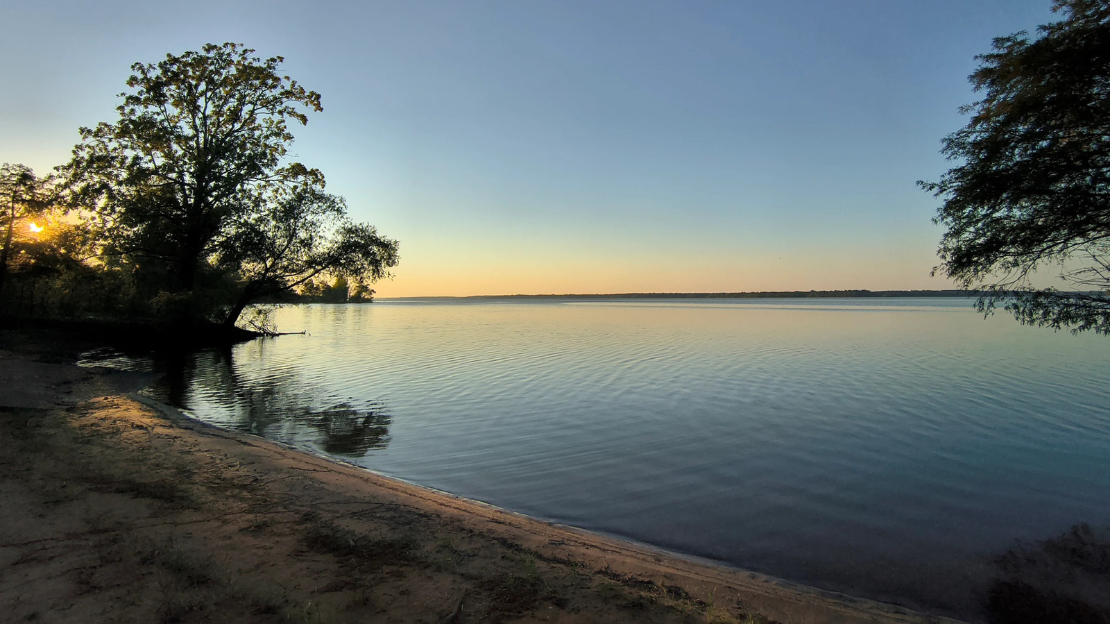 Texas' Rustic Lake Park Outside Texarkana Is A Scenic Outdoor Playground For Camping, Fishing, And Swimming