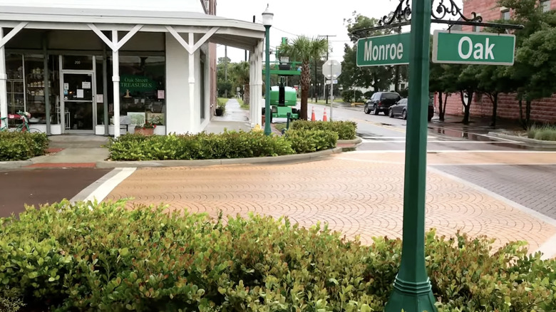 Oak Street in downtown Arcadia, Florida