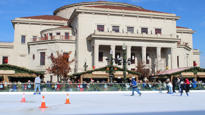 Carmel's skating rink with the cheerful decor of the Christmas market in the background