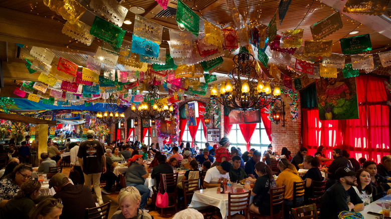 Bakery in San Antonio Texas decorated for Christmas