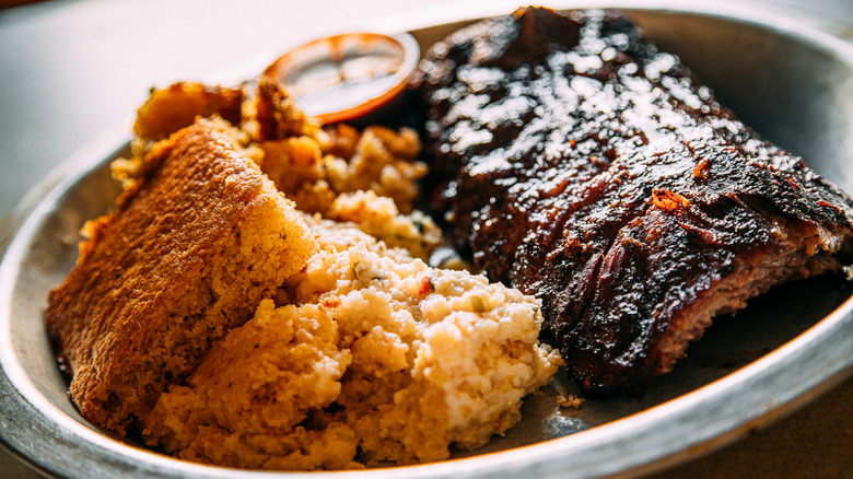 Barbecue ribs served in Asheville, North Carolina