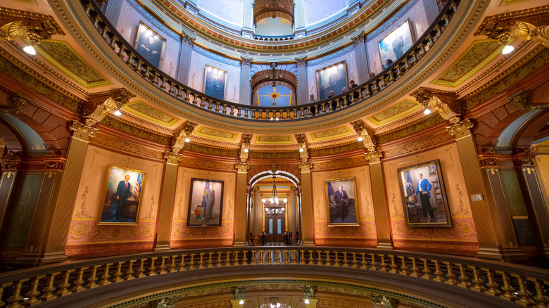 Interior round hall of the Michigan State Capitol