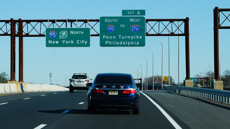 A car heading to either New York City or Philadelphia
