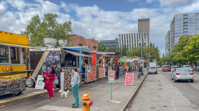 A line of food carts in downtown Portland