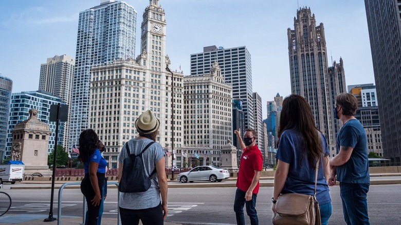Walking tours with CAC in Chicago