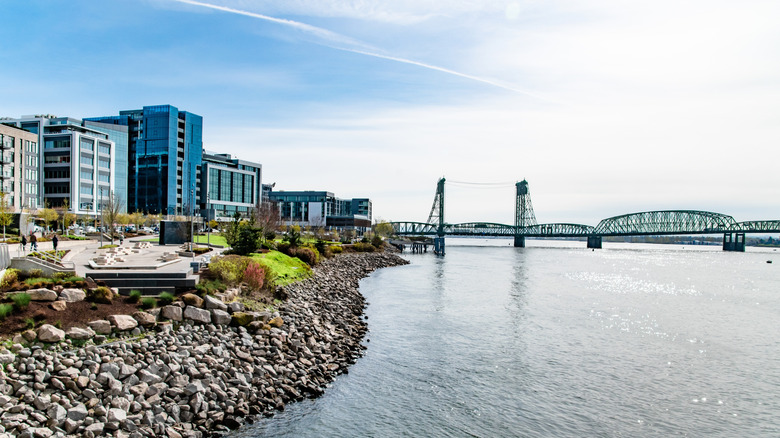 A bridge crossing a river in Vancouver, Washington