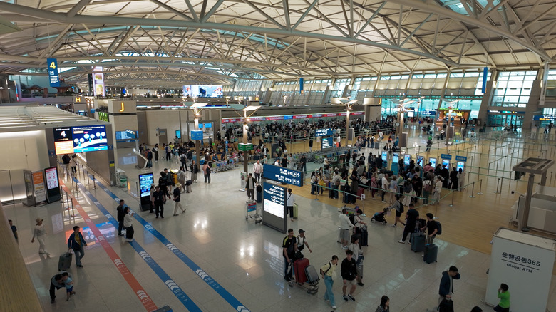 Lobby Seoul's Incheon International Airport