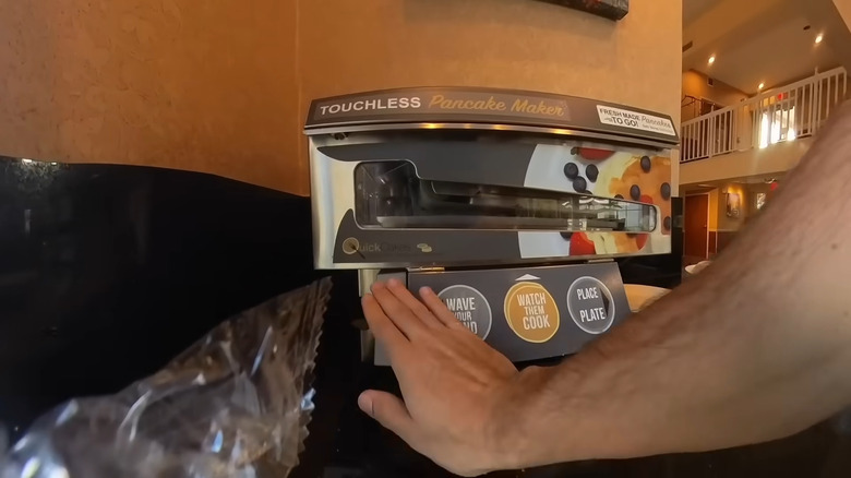 The pancake maker at Best Western