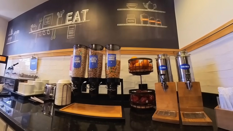 Breakfast offerings at a Hampton by Hilton