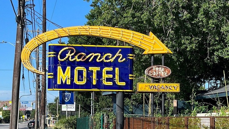 Ranch Motel neon sign in San Antonio, Texas